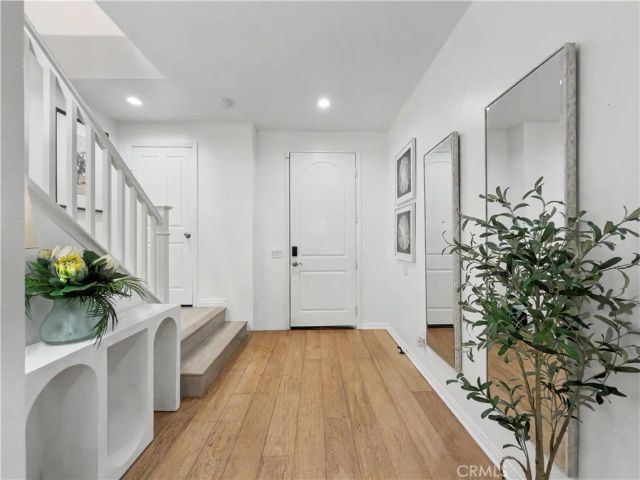 320 Bronze, Irvine, CA 92618