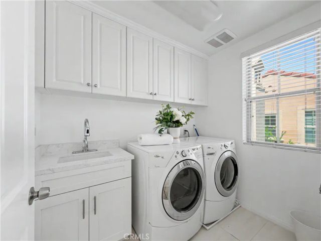 320 Bronze, Irvine, CA 92618