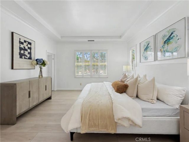 320 Bronze, Irvine, CA 92618
