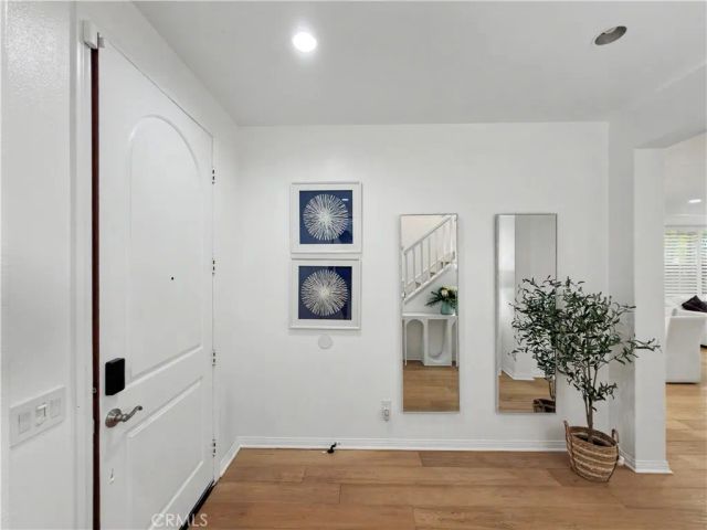 320 Bronze, Irvine, CA 92618