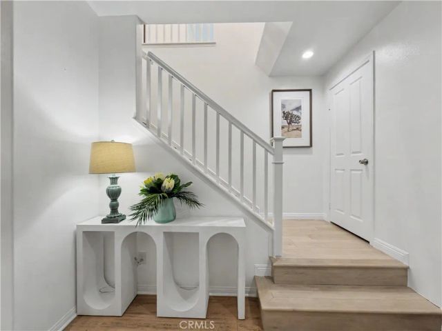 320 Bronze, Irvine, CA 92618