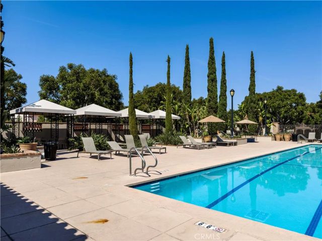320 Bronze, Irvine, CA 92618