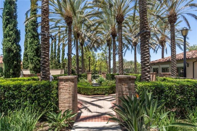 320 Bronze, Irvine, CA 92618