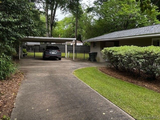 3433 Bankhead Avenue, Montgomery, AL 36111