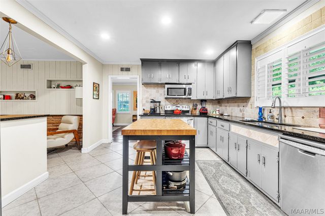 3433 Bankhead Avenue, Montgomery, AL 36111