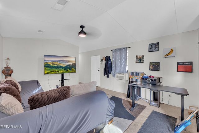 312 SLEEPY HOLLOW Street, El Paso, TX 79932