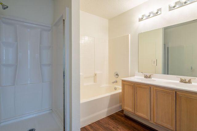233 Stoneridge Drive, Mesquite, TX 75149