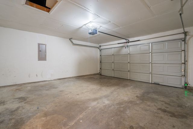 233 Stoneridge Drive, Mesquite, TX 75149