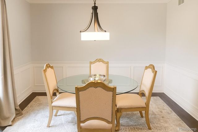 13508 Cobblestone Creek Drive, Van Buren Charter Township, MI 48111