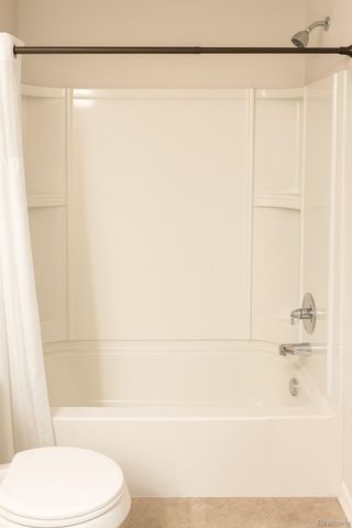 13508 Cobblestone Creek Drive, Van Buren Charter Township, MI 48111