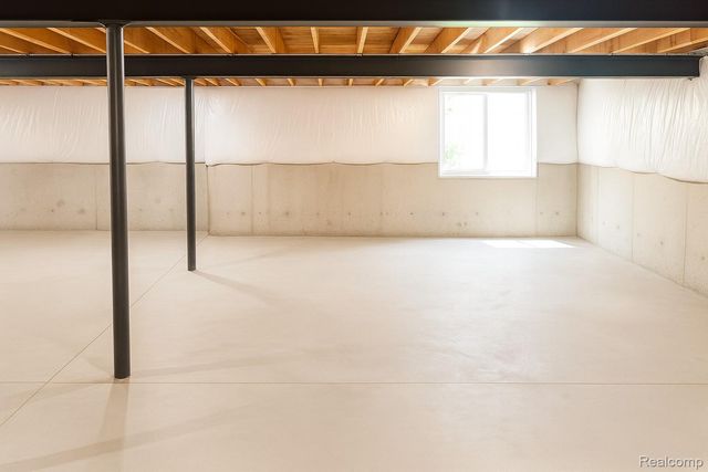 13508 Cobblestone Creek Drive, Van Buren Charter Township, MI 48111