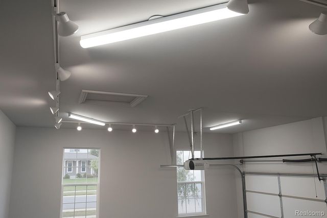 13508 Cobblestone Creek Drive, Van Buren Charter Township, MI 48111