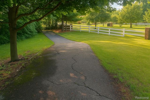 13508 Cobblestone Creek Drive, Van Buren Charter Township, MI 48111