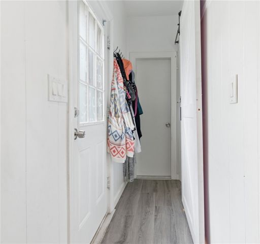 31 Yeoman Avenue, Cranston, RI 02920