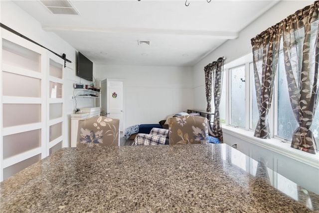 31 Yeoman Avenue, Cranston, RI 02920
