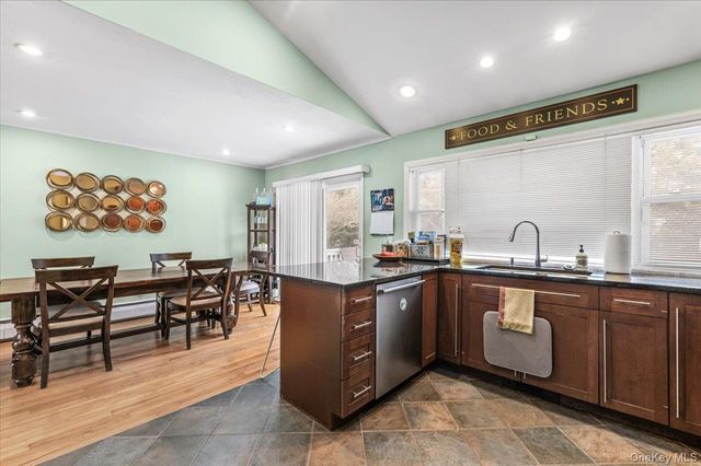 201 Martin Drive, Syosset, NY 11791