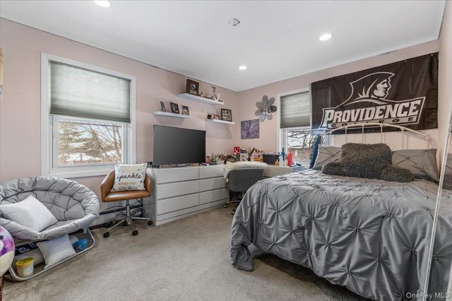 201 Martin Drive, Syosset, NY 11791