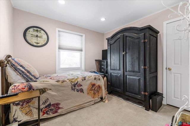 201 Martin Drive, Syosset, NY 11791