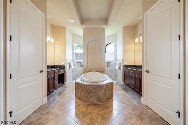 2832 SW 26th AVE, Cape Coral, FL 33914