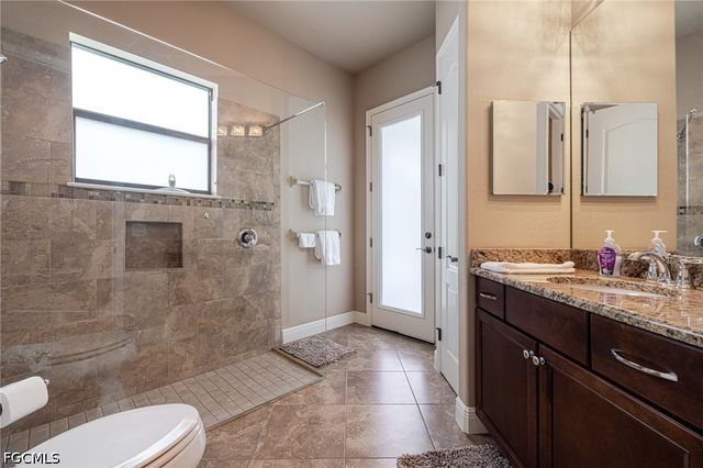 2832 SW 26th AVE, Cape Coral, FL 33914