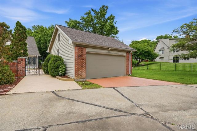 14300 Open Meadow Court, Chesterfield, MO 63017