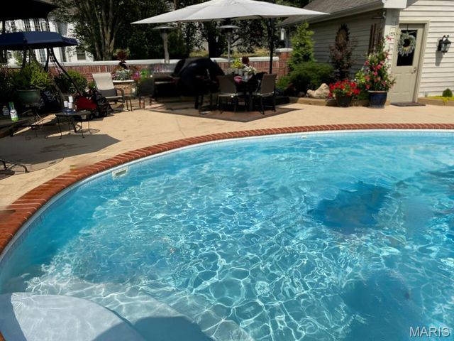 14300 Open Meadow Court, Chesterfield, MO 63017