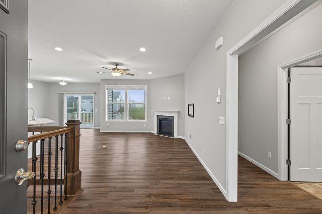 9837 Jasmine Avenue NE, Hanover, MN 55341