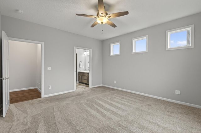 9837 Jasmine Avenue NE, Hanover, MN 55341