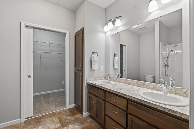 9837 Jasmine Avenue NE, Hanover, MN 55341