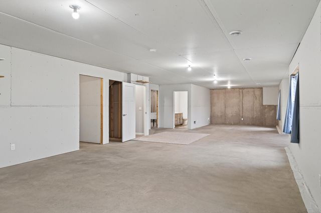 9837 Jasmine Avenue NE, Hanover, MN 55341