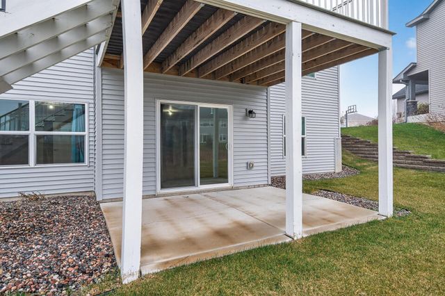 9837 Jasmine Avenue NE, Hanover, MN 55341