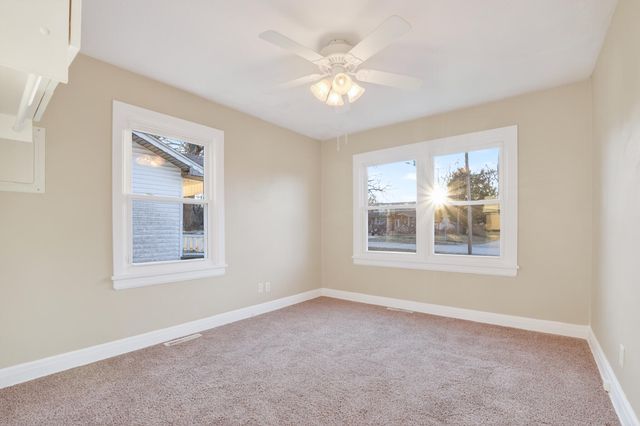 2502 N Campbell Avenue, Springfield, MO 65803