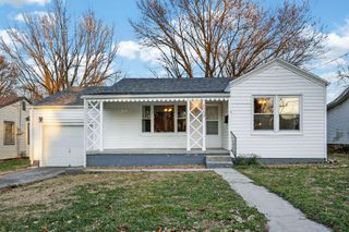 2502 N Campbell Avenue, Springfield, MO 65803