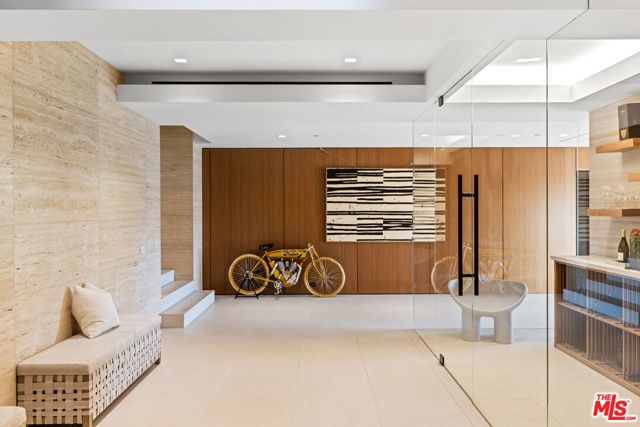 1731 Summitridge Drive, Beverly Hills, CA 90210