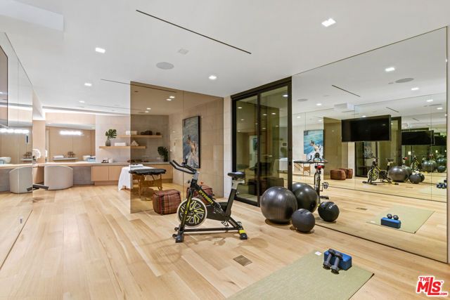 1731 Summitridge Drive, Beverly Hills, CA 90210