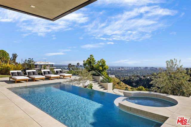 1731 Summitridge Drive, Beverly Hills, CA 90210