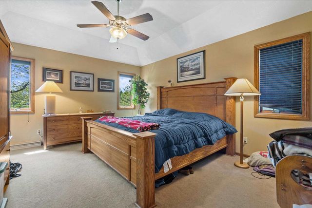 3803 N CRIPPLE CREEK DRIVE, Appleton, WI 54913
