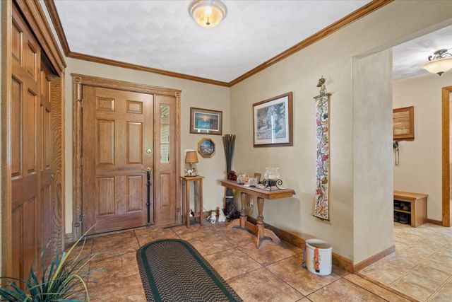 3803 N CRIPPLE CREEK DRIVE, Appleton, WI 54913