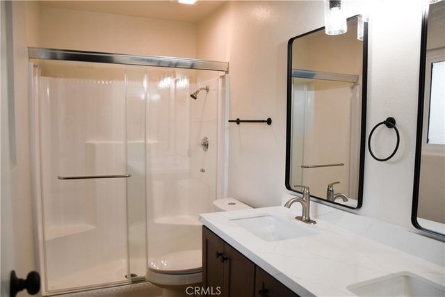 802 E La Veta, Orange, CA 92866