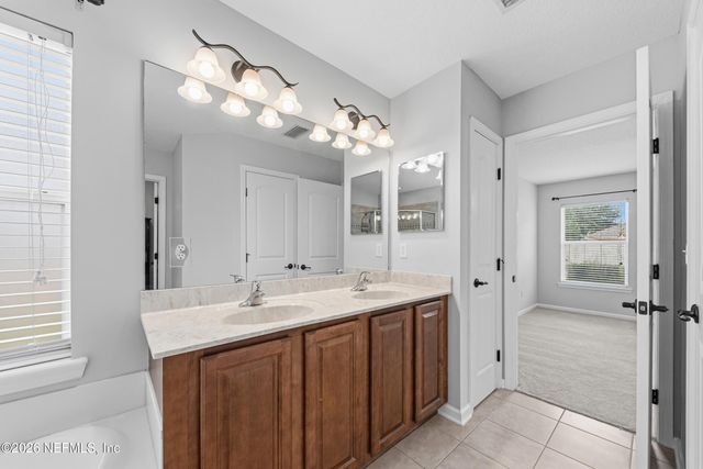 3639 LIVE OAK HOLLOW Drive, Orange Park, FL 32065