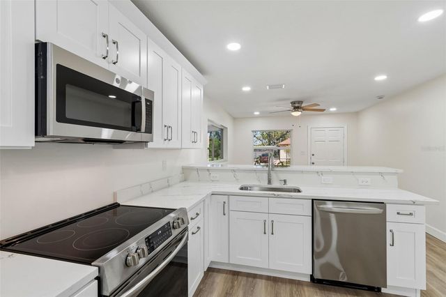 4313 E SHADOWLAWN AVENUE, Tampa, FL 33610