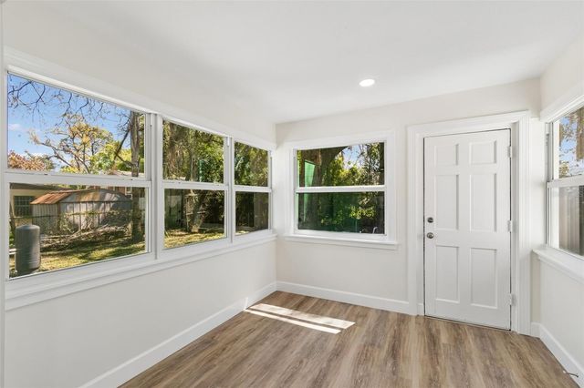 4313 E SHADOWLAWN AVENUE, Tampa, FL 33610