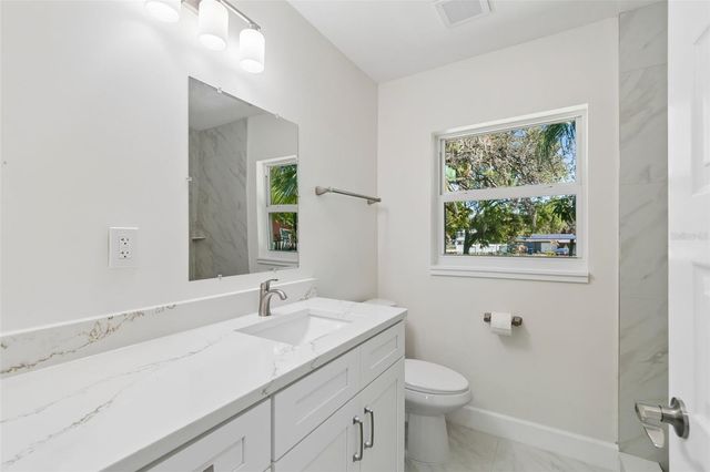 4313 E SHADOWLAWN AVENUE, Tampa, FL 33610