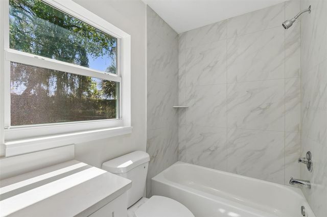 4313 E SHADOWLAWN AVENUE, Tampa, FL 33610