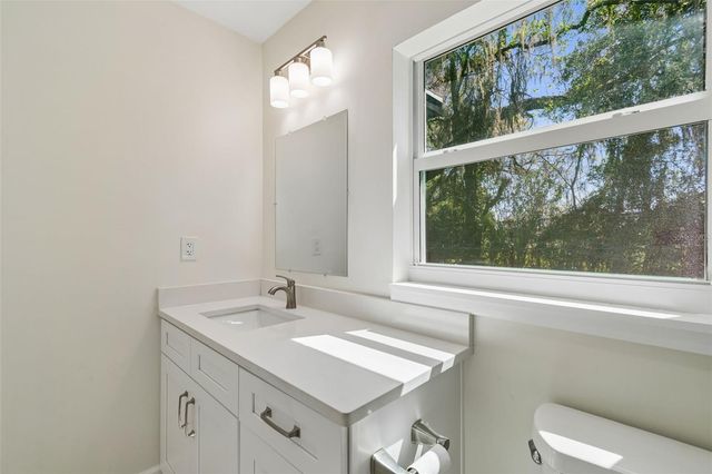 4313 E SHADOWLAWN AVENUE, Tampa, FL 33610