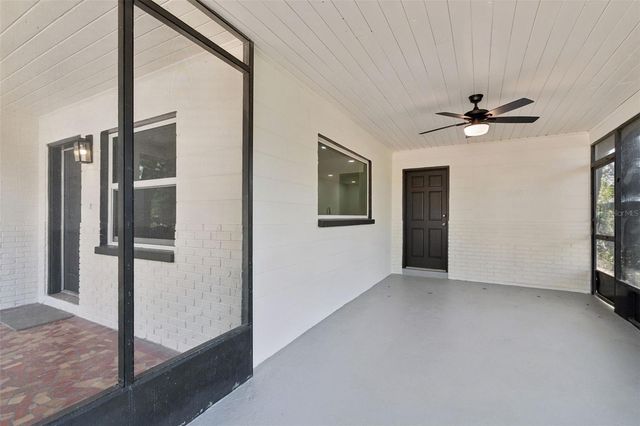 4313 E SHADOWLAWN AVENUE, Tampa, FL 33610