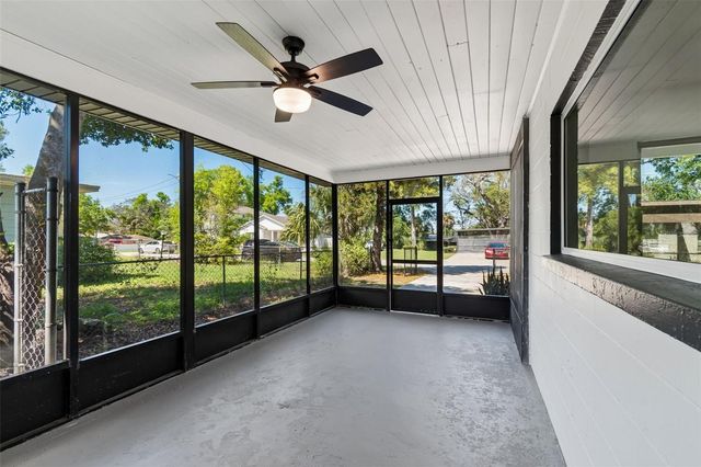 4313 E SHADOWLAWN AVENUE, Tampa, FL 33610