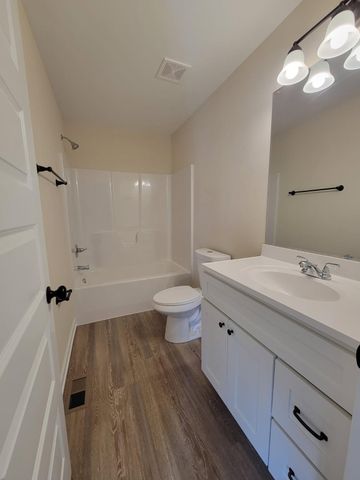 62 Modena Pl, Decherd, TN 37324
