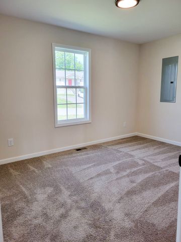 62 Modena Pl, Decherd, TN 37324