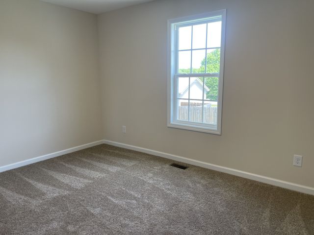 62 Modena Pl, Decherd, TN 37324